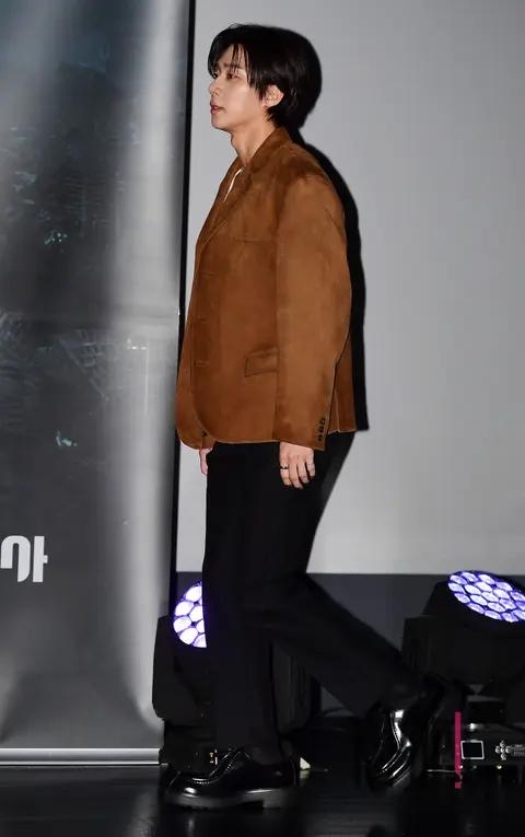 Park Seo-joon — Concrete Utopia Production Briefing