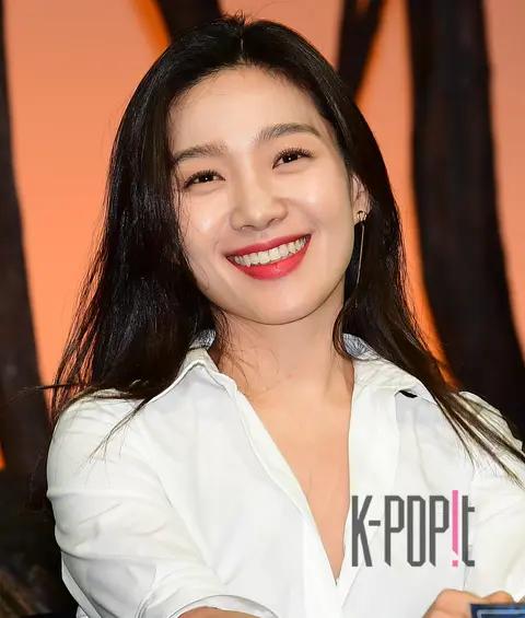 Choi Hee-seo — Army on a Tree Press Conference