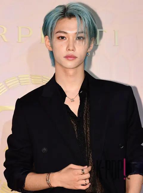 Felix (Stray Kids) — Launch