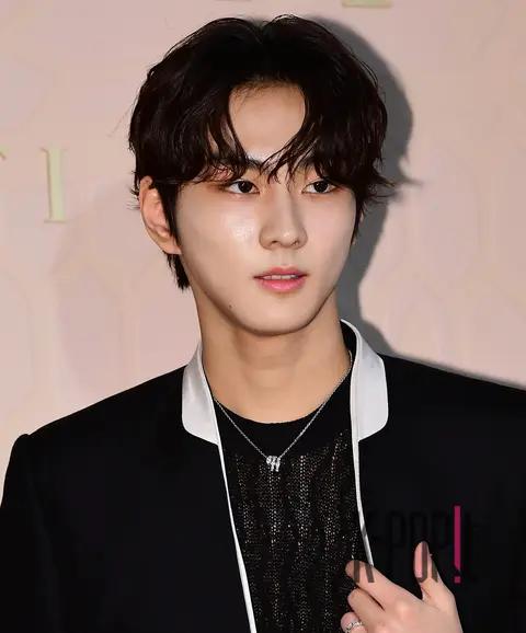 Jungwon (ENHYPEN) — Launch