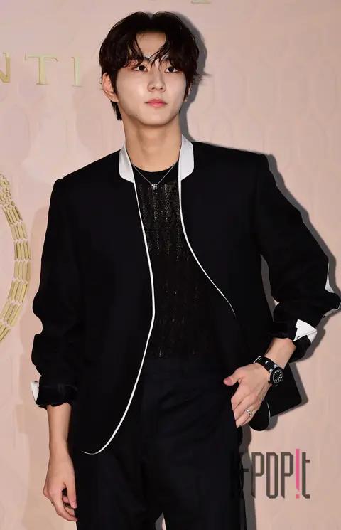 Jungwon (ENHYPEN) — Launch
