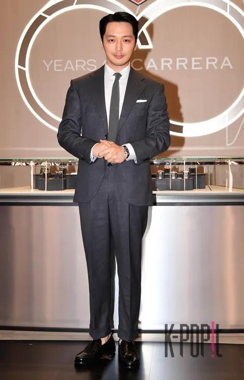 Byun Yo-han — Launch
