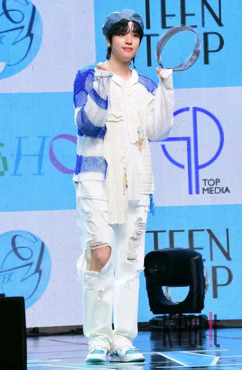 Niel (TEEN TOP) — Showcase
