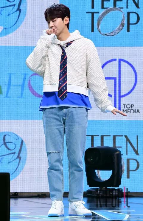 Chunji (TEEN TOP) — Showcase