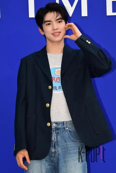Cha Jun-hwan — Launch