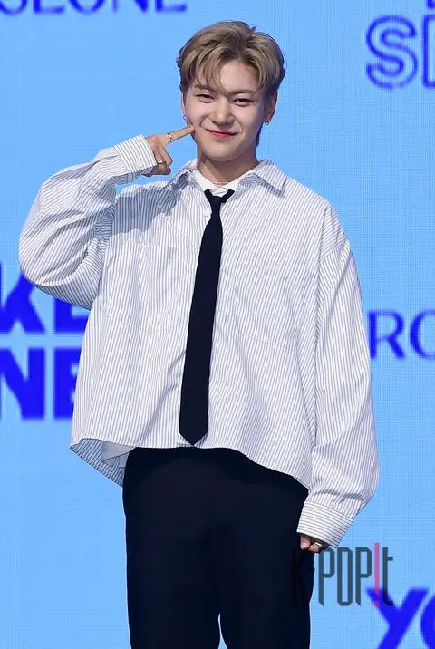Sung Han-bin (ZEROBASEONE) — Showcase