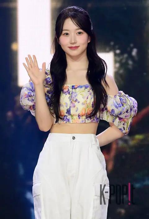 Haewon (NMIXX) — Showcase
