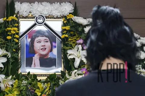 Joint Photography Pool — Late Lee Ji-soo Funeral
