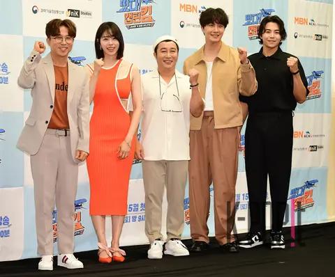 Park Seong-gwang, Seo Dong-joo, Kim Byung-man, Jung Il-woo, Park Eun-seok — Captain Kim is Here Production Briefing