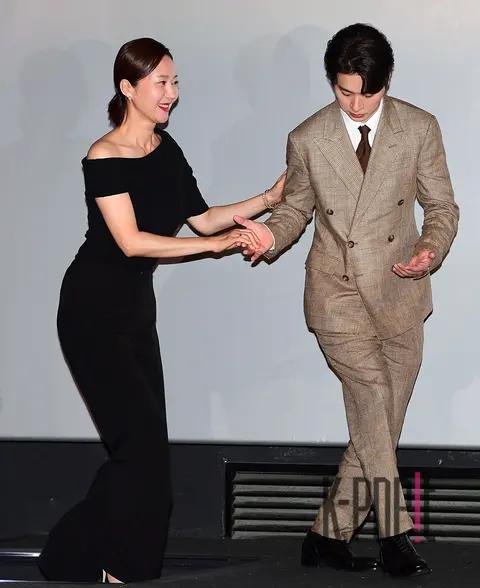 Yeom Jung-ah, Park Jung-min — Smugglers Press Screening