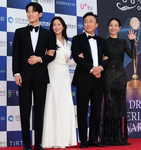 Lee Hak-joo, Kyung Soo-jin, Lee Sung-min, Kim Shin-rok — Blue Dragon Awards