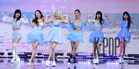 OH MY GIRL — Showcase