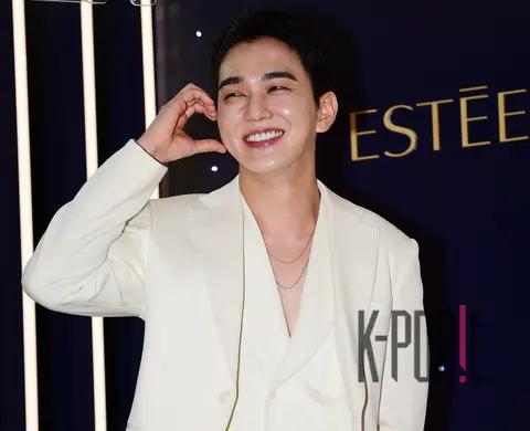 Yoo Seung-ho — Launch