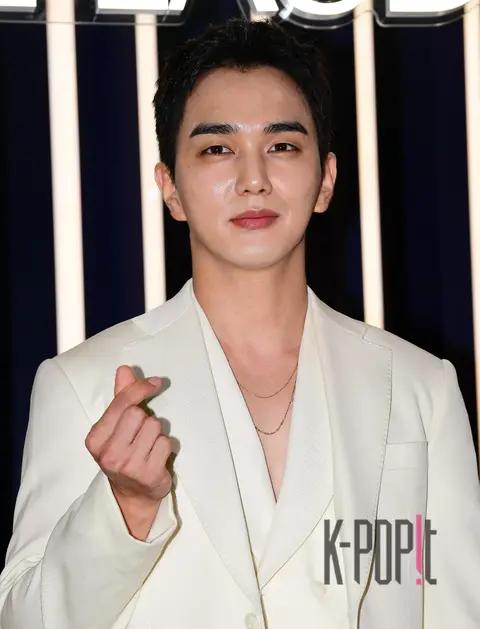 Yoo Seung-ho — Launch