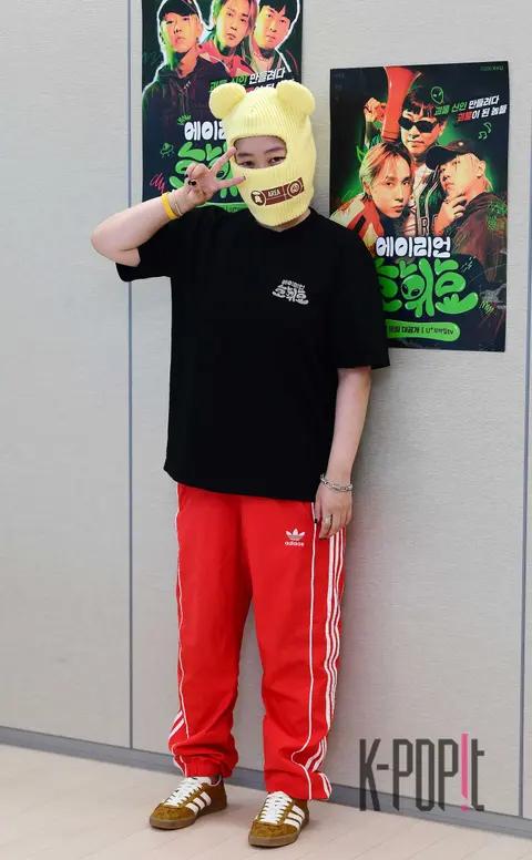 Writer Kim Woo-kyung — Interview