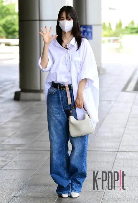 Shin Min-a — Airport