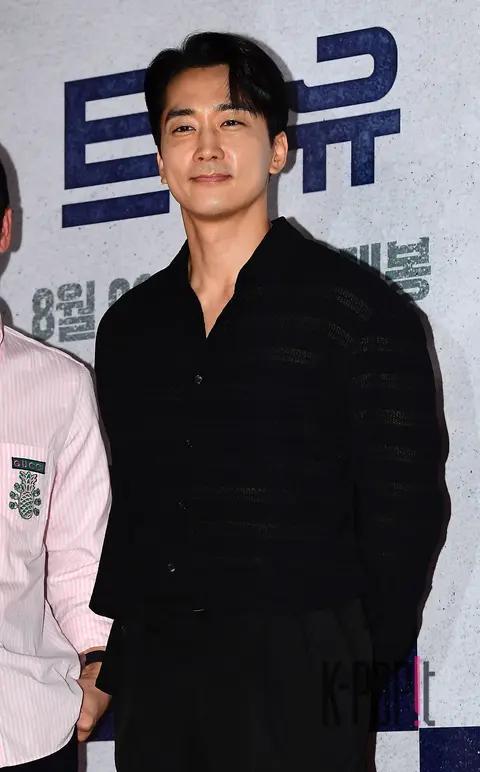 Song Seung-heon — Concrete Utopia VIP Premiere