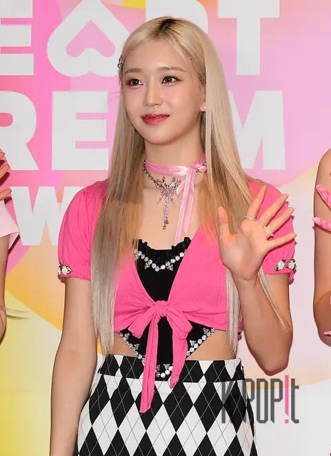 Sumin (STAYC) — K Global Heart Dream Awards Red Carpet