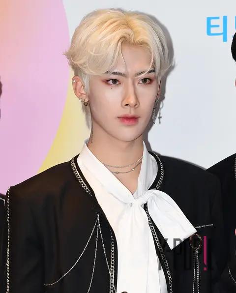 Ricky (ZEROBASEONE) — K Global Heart Dream Awards Red Carpet