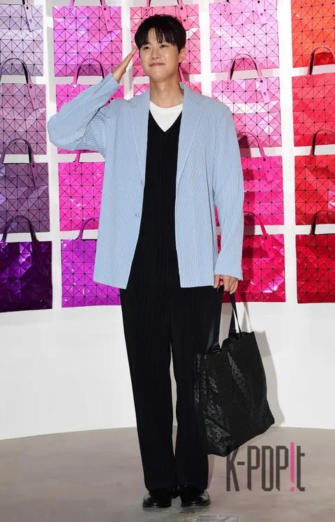 Gong Myung — Launch