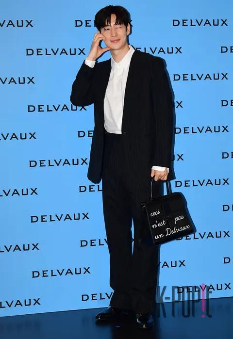 Lee Je-hoon — Launch