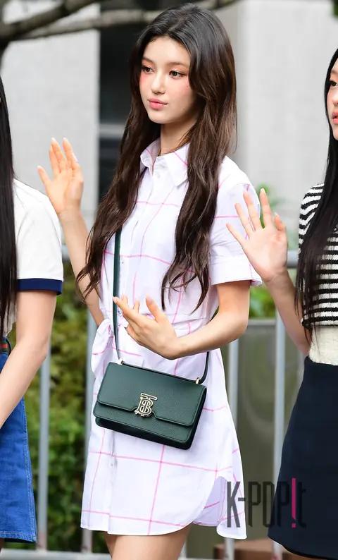 Danielle (NewJeans) — Music Bank Arrival