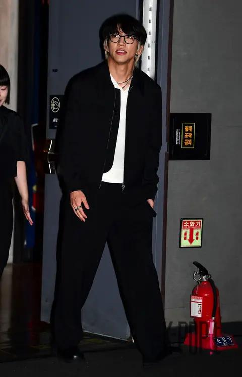 Lee Seung-yoon — Unknown Human Survival Report Press Screening