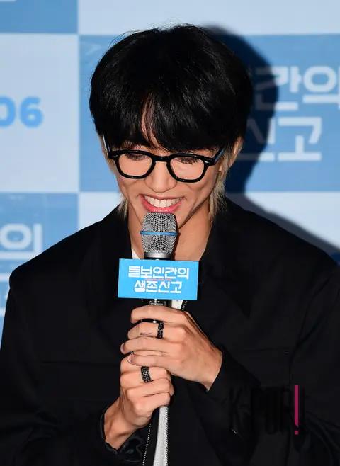 Lee Seung-yoon — Unknown Human Survival Report Press Screening