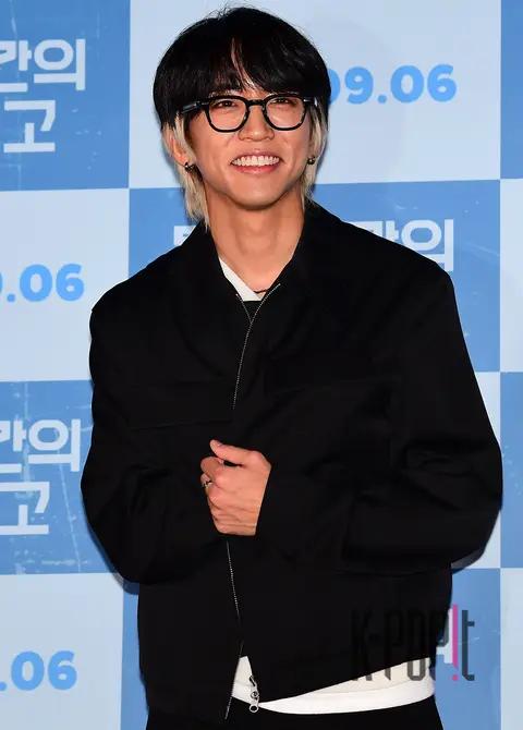 Lee Seung-yoon — Unknown Human Survival Report Press Screening