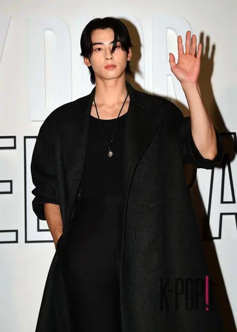 Cha Eun-woo — Launch