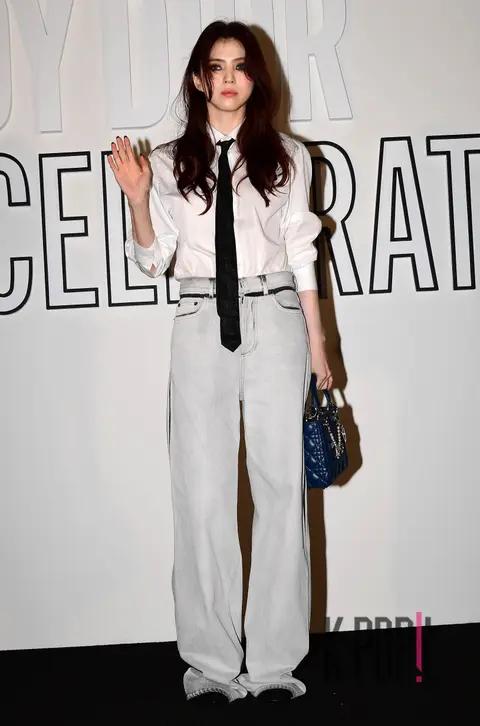 Han So-hee — Launch