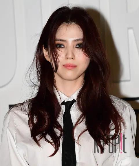 Han So-hee — Launch