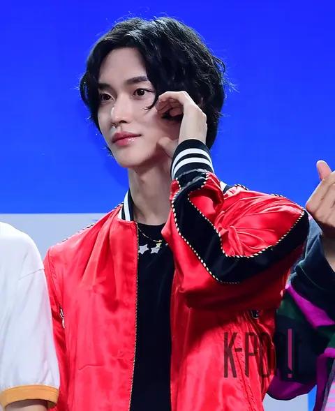 Wonbin (RIIZE) — Showcase