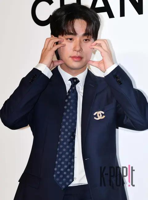 Park Jung-min — Launch