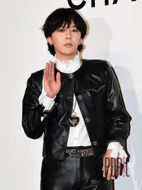 G-Dragon — Launch