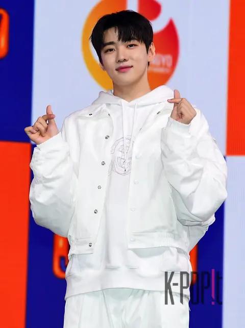 Jaechan (DKZ) — Showcase