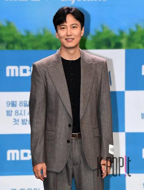 Kim Nam-gil — Leave Anything Behind Production Briefing