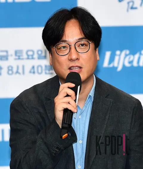 Kim Jong-woo (Director) — Leave Anything Behind Production Briefing — 2023-09-07