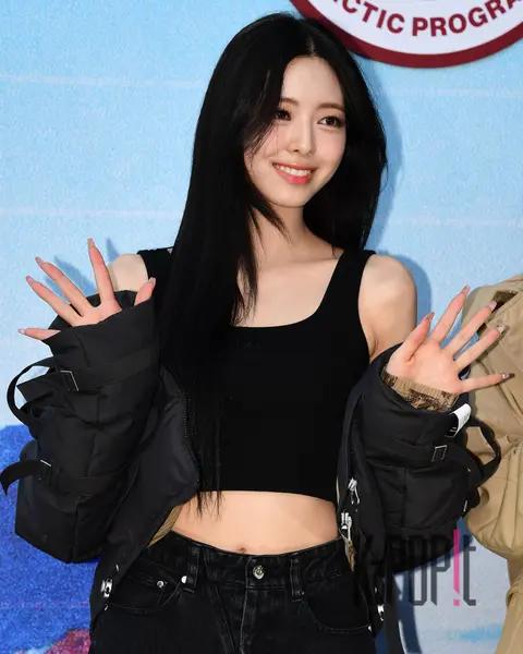 YUNA (ITZY) — Launch