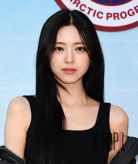 YUNA (ITZY) — Launch