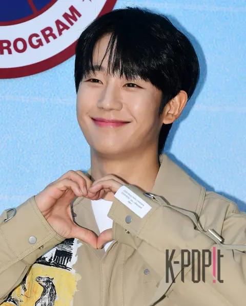 Jung Hae-in — Launch