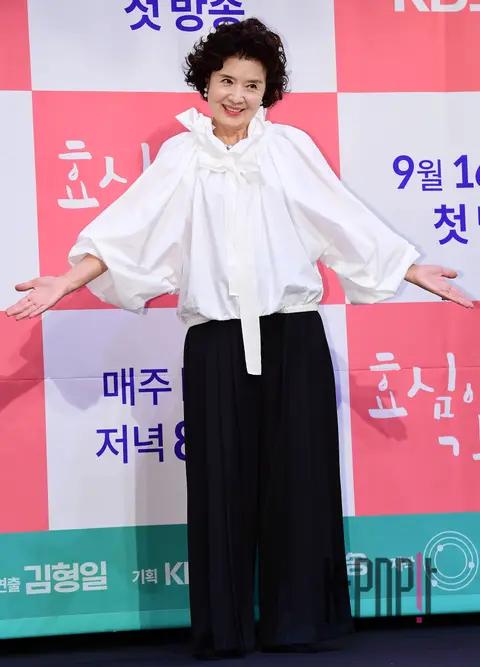 Yun Mira — Hyosim's House of Hyo Survival Production Briefing