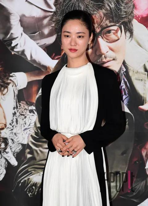 Jeon Yeo-bin — Cobweb Press Screening