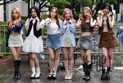 Rocket Punch — Music Bank Arrival