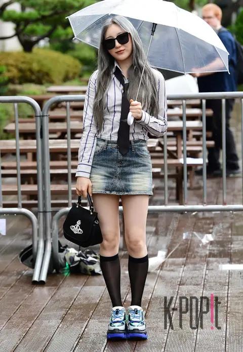 Lee Chae-yeon — Music Bank Arrival