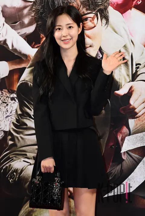 Shin Seul-gi — Cobweb VIP Premiere