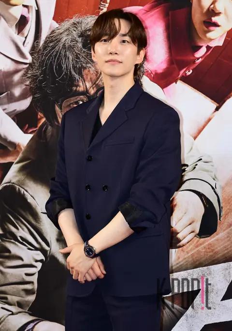Lee Junho — Cobweb VIP Premiere