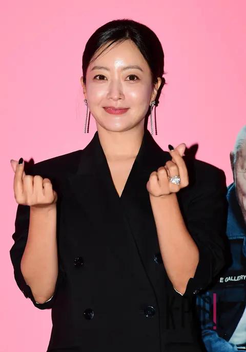 Kim Hee-sun — Kim Hee-sun Art Project