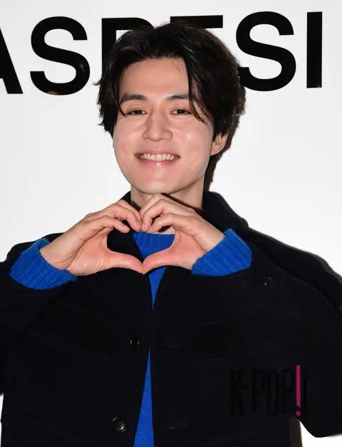 Lee Dong-wook — Launch
