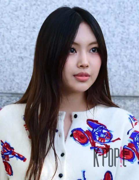 Hyein (NewJeans) — Airport